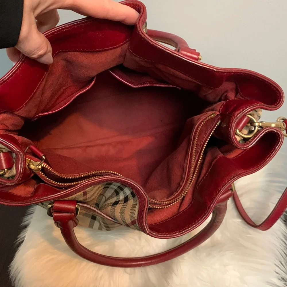 Authentic Burberry slouch 3 way bag